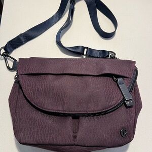 Lululemon crossbody bag